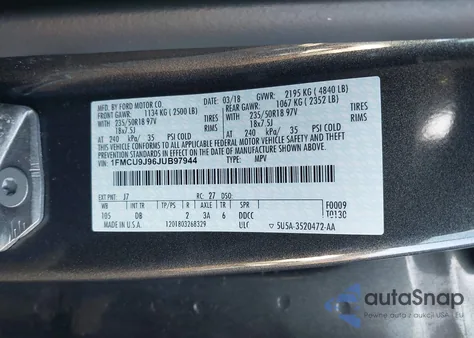 2018 Ford Escape Titanium z USA, uszkodzony, nr VIN 1FMCU9J96JUB97944